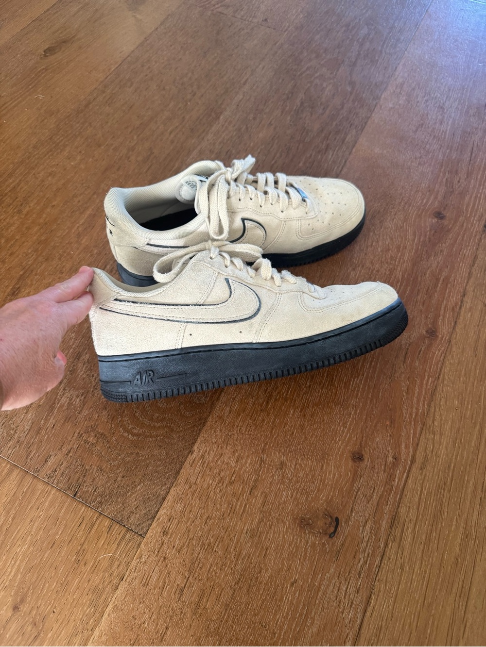 Nike Air Force 1 '07 LV8 'Light Khaki Suede'